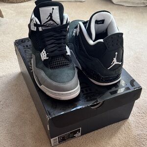 Air Jordan 4 Retro Men's Shoe